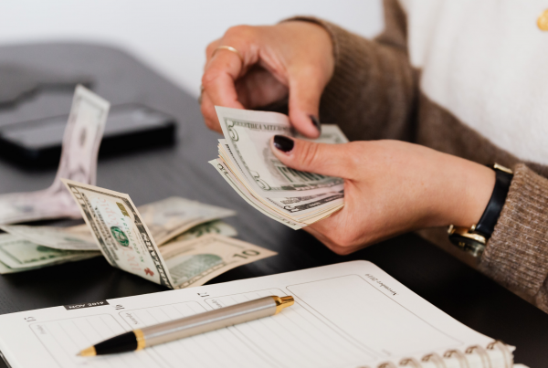 Comment anticiper les hausses de charges et maîtriser sa trésorerie en période d'inflation ?